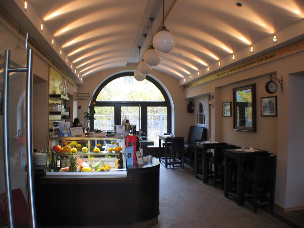 Eingangsbereich - Theke