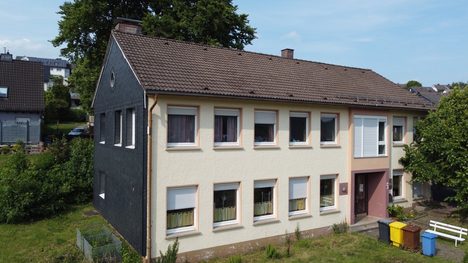 Straßenansicht