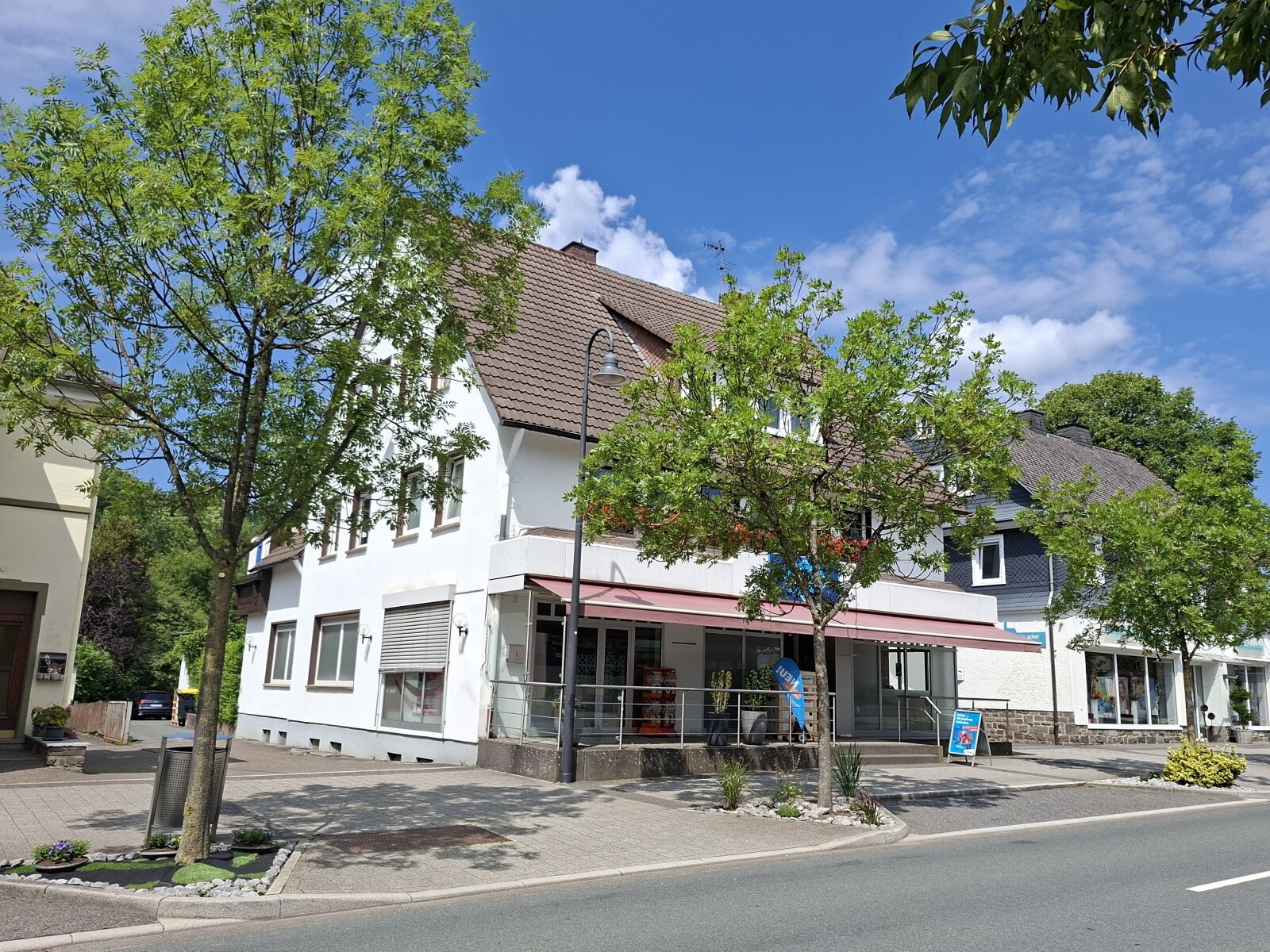 Straßenansicht